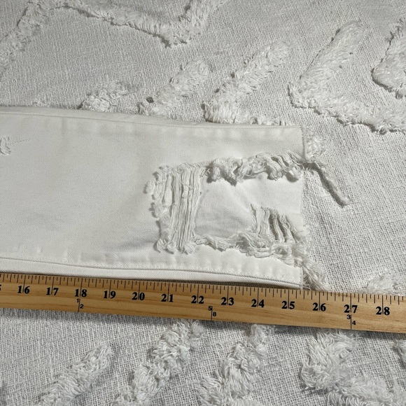 NWT BLANKNYC The Madison Crop High Waist Jeans Raw Hem White Size 24 - Picture 8 of 15